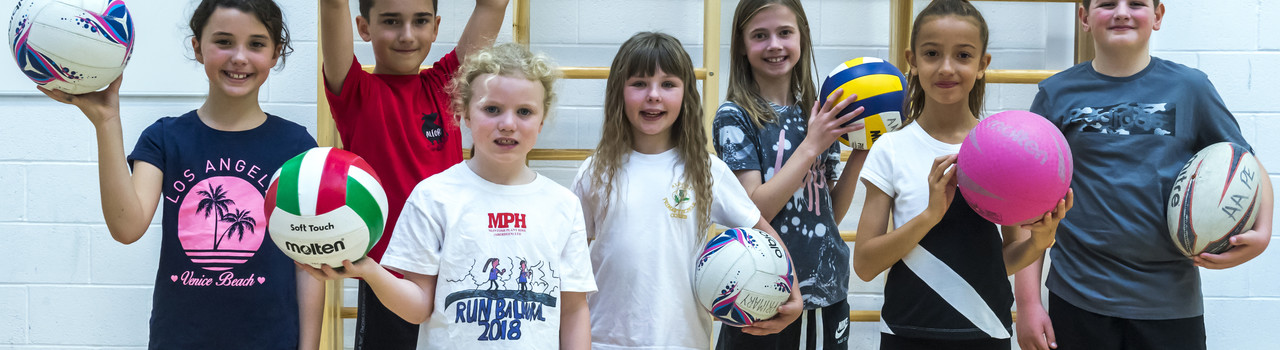 Kids playing dodgeball